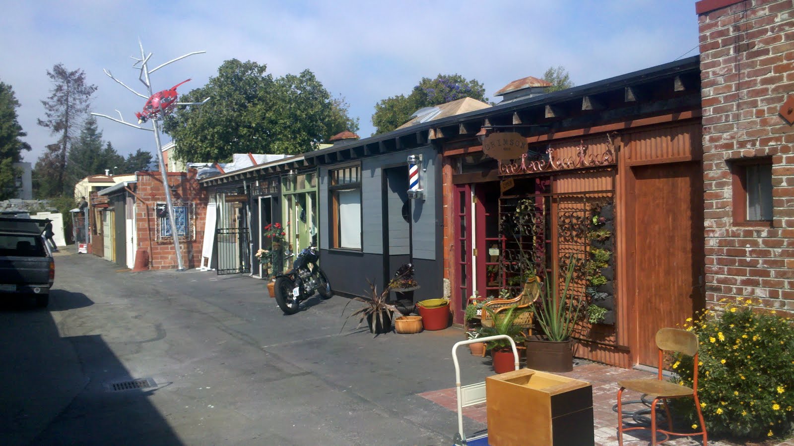 The Werewolf Hotel Temescal Alley