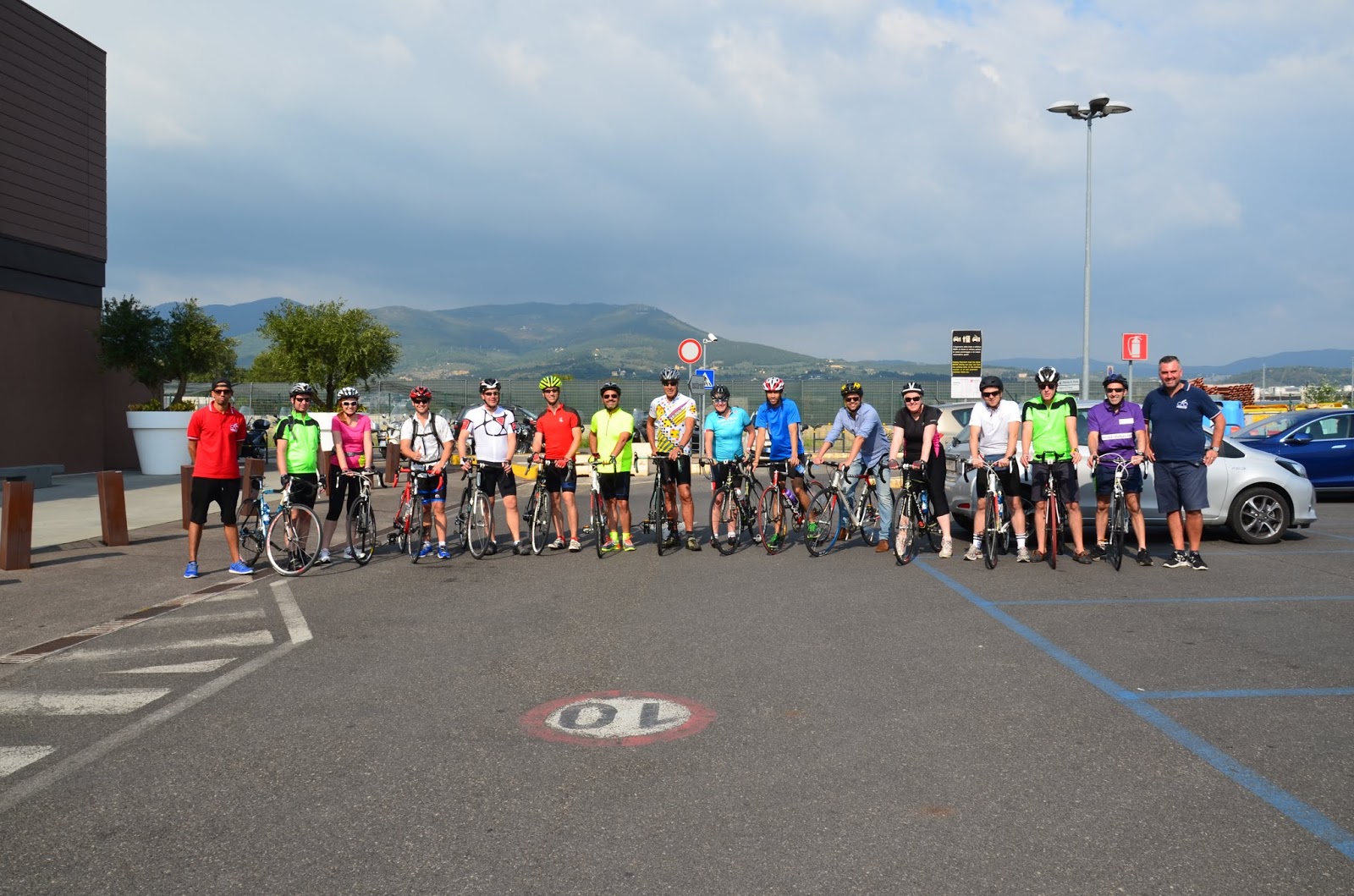 cycling from florence to rome italy veloce carbon road bike rental