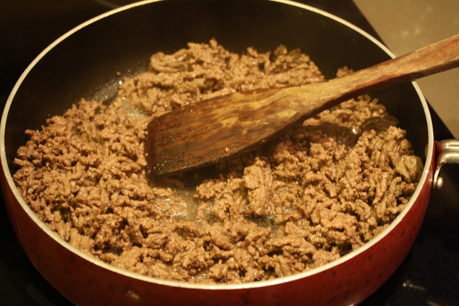 Making Mama's Kitchen: Skillet Beef & Rice Casserole