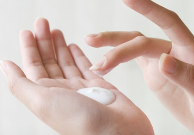 Hướng dẫn cách dưỡng ẩm cho làn da của bạn