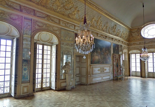 This is Versailles: The Chamber of L'Oeuil de Boeuf