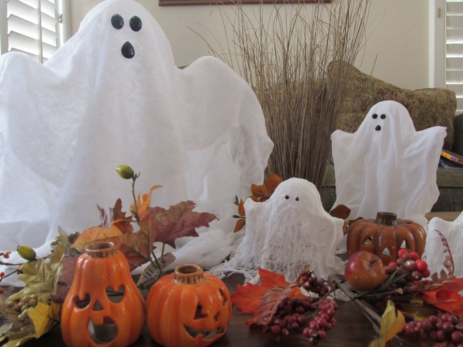 AZ Mom of Many Hats : Creative Hat: Halloween Ghost Project!