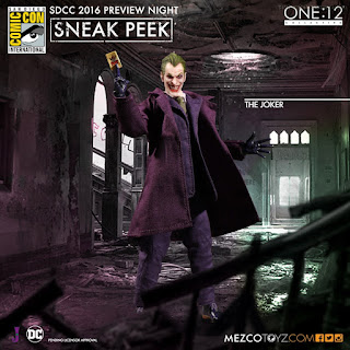 Mezco One:12 Collective DC Comics The Joker Figure