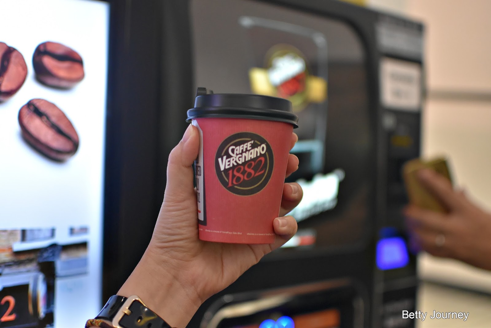Betty's Journey vBarista New Cashless Coffee Vending Machine In Malaysia