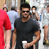 Taylor Lautner durante un descanso del rodaje de Tracers