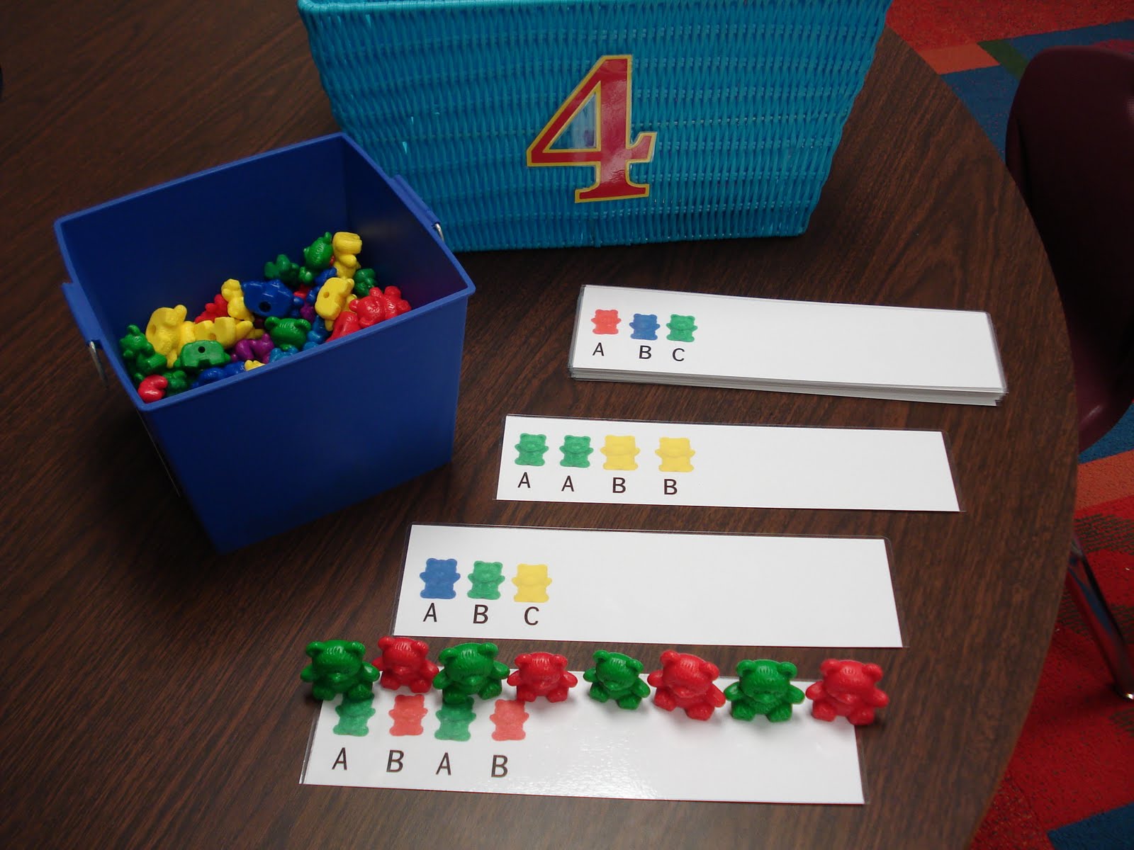 Winters Kinderland: Sorting and Patterns