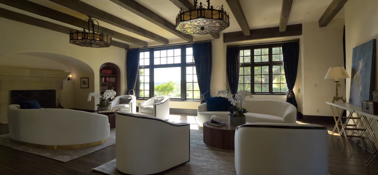 18 Photos vs. $25 Million Dollar California Home In Santa Ynez Interior Design Tour