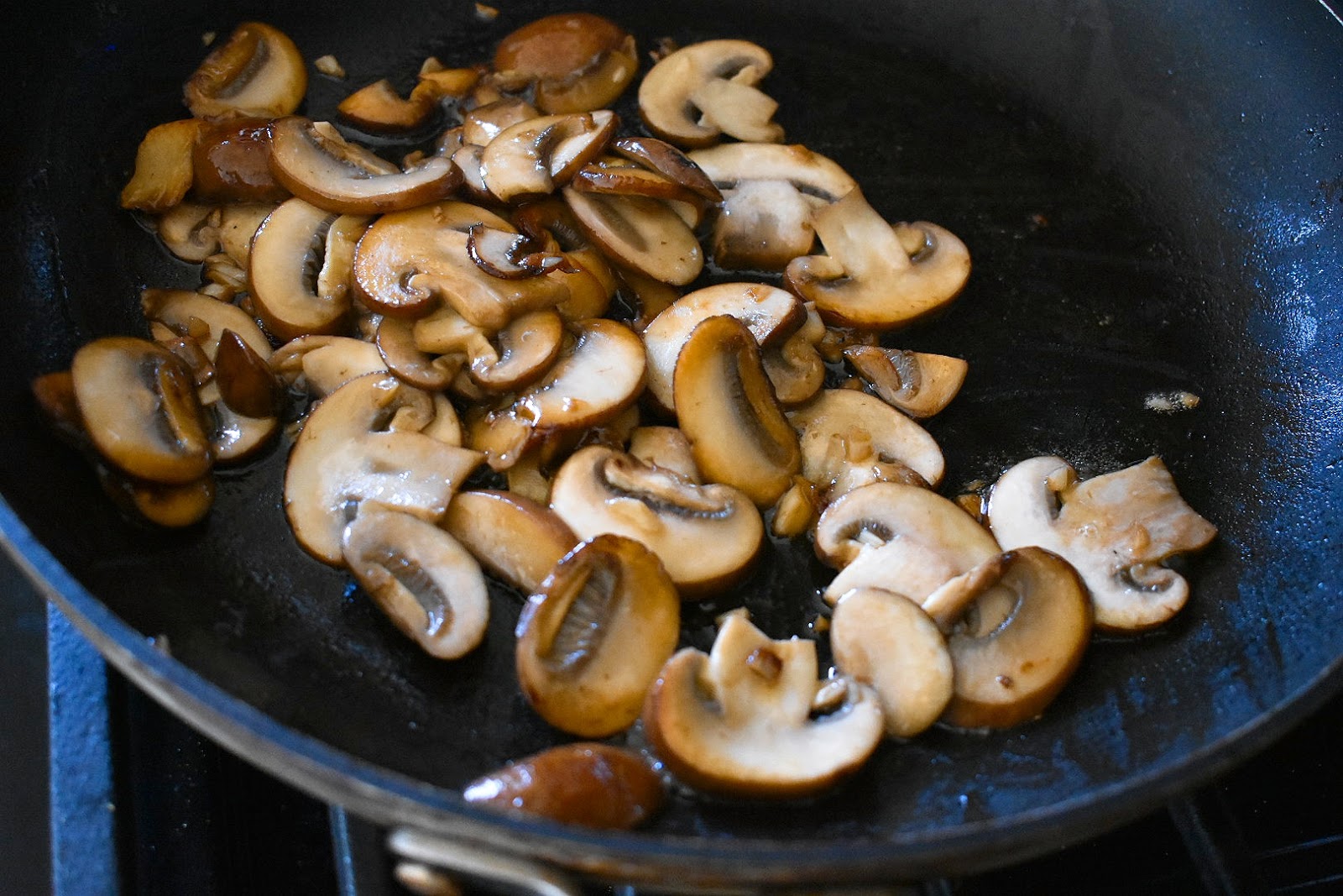Cremini Mushroom Pasta with Cauliflower Alfredo Sauce Chef Jen