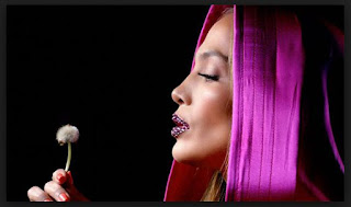 Jennifer Lopez Goin In