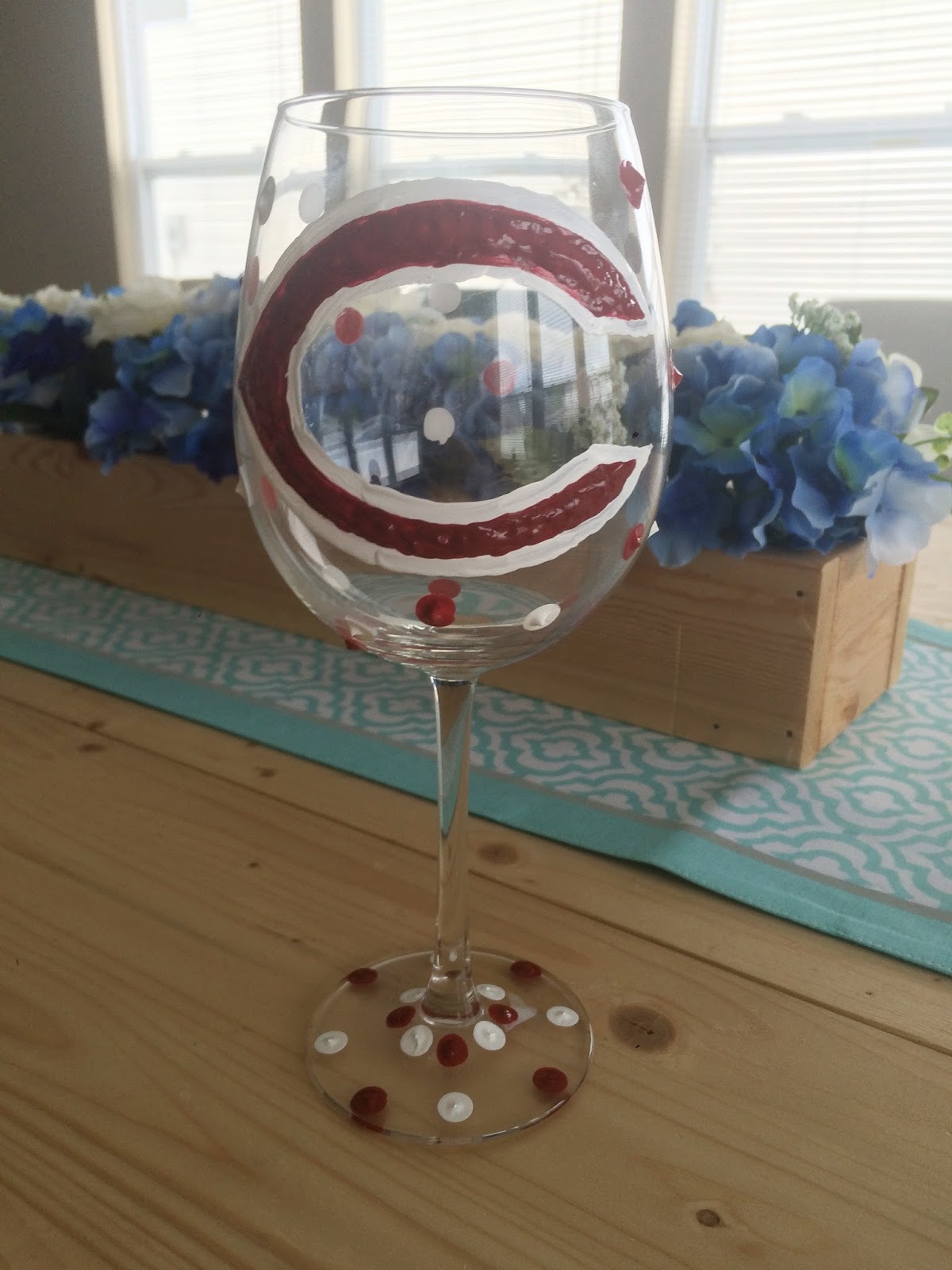 The Smart Momma DIY Painted Wine Glasses 4