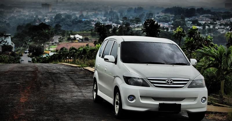 Toyota Avanza II