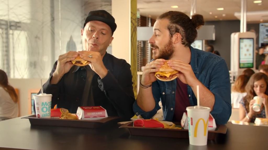 Max Pezzali testimonial spot McDonald's Gran Crispy McBacon pubblicita 2016