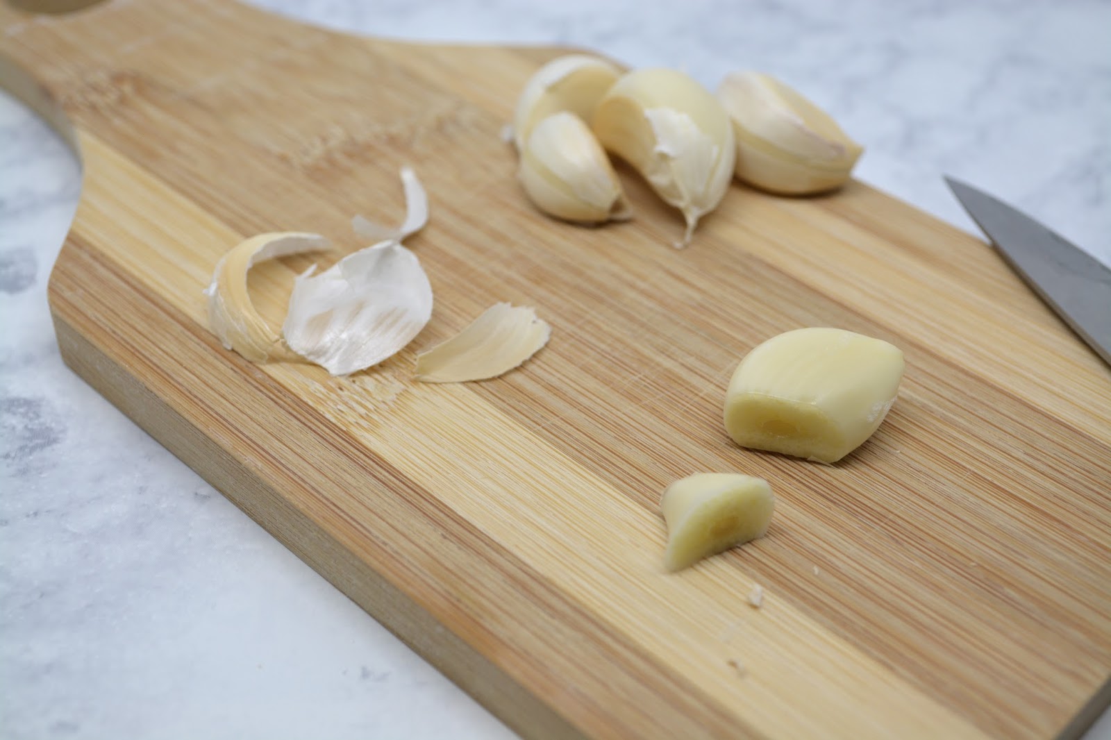 Classy Event Organizer How to ReGrow Garlic Scraps