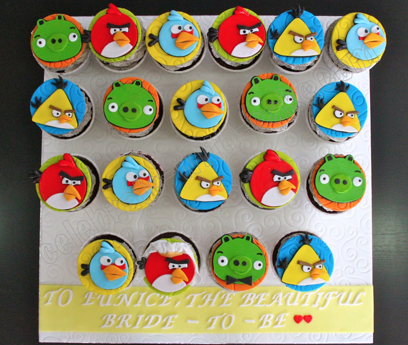 Celebrate with Cake!: Angry Birds Cupcakes