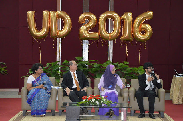 Left to right: Prof Vishna Devi a/p V Nadarajah, Dean of IMU Teaching and Learning; Associate Prof Kang Yew Beng, Associate Director of IMU e-learning; Associate Prof Sharifah Sulaiha Hj Syed Aznal, Associate Dean of Clinical Learning for IMU Teaching Learning Committee and Mr. Ismail, Vice President of Medicine for Student Representative Council during the 21st Century Learner’s forum.