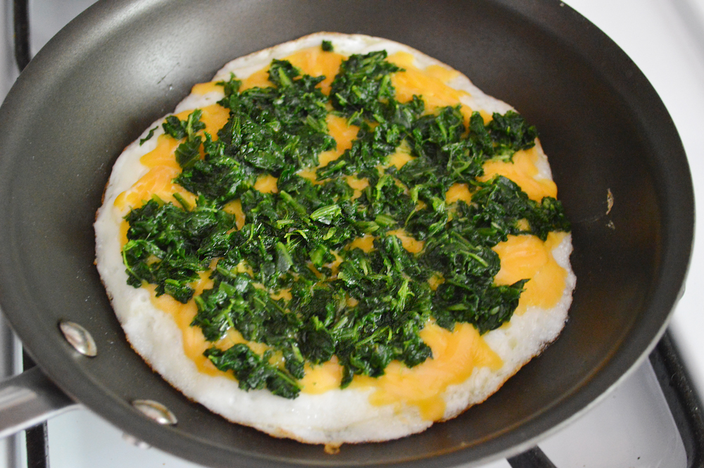 Peachy Cheek spinach omelets at home