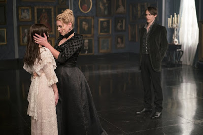 Reeve Carney, Billie Piper and Jessica Barden in Penny Dreadful Season 3