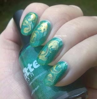 Dry marbling with Smitten Claddagh and  Kleancolor Metallic Yellow