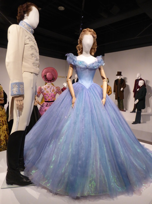 Hollywood Movie Costumes and Props: Oscar-nominated Cinderella Royal