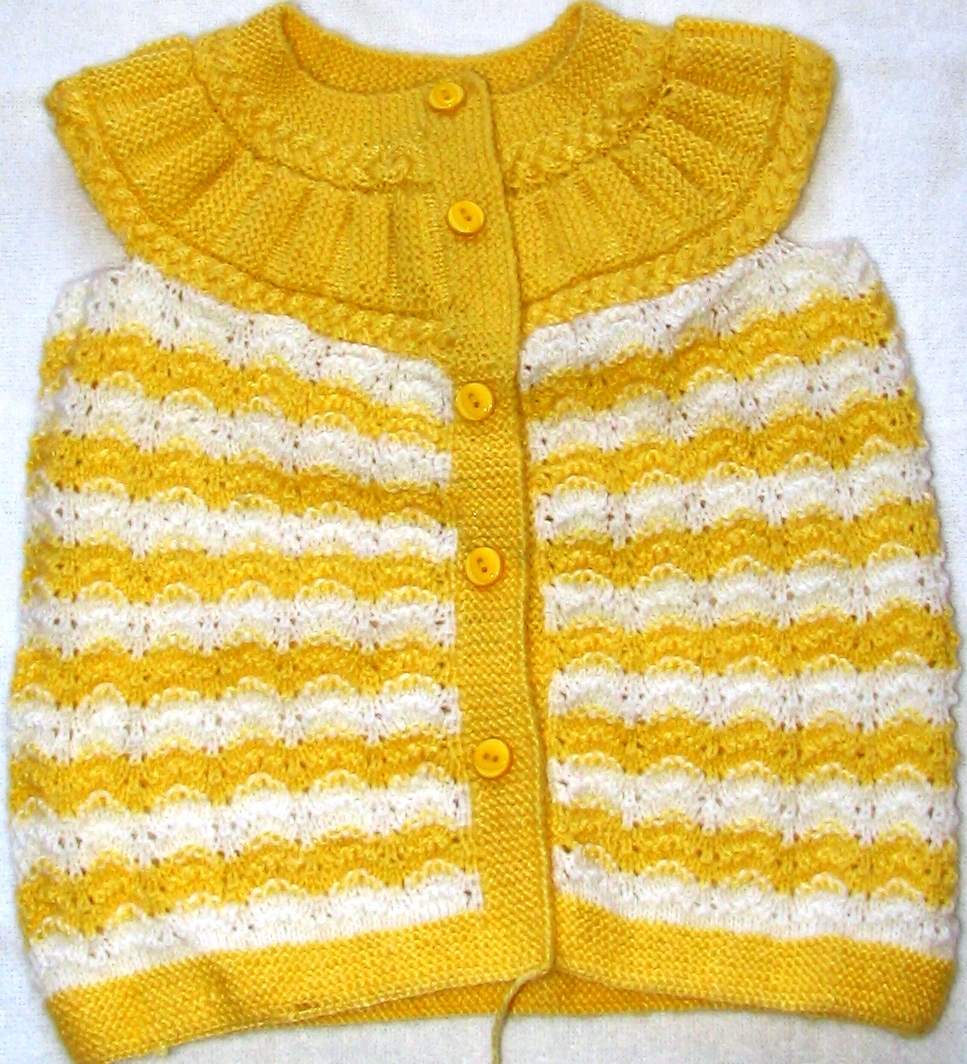 Renkli Şirin Bebek Süveterleri Modelleri