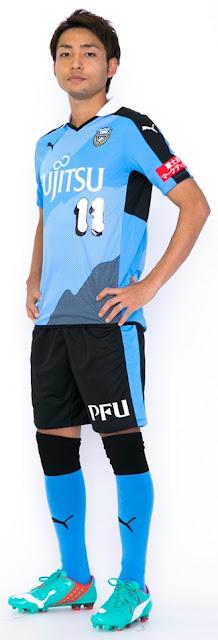 川崎フロンターレ 2015年ユニフォーム-ホーム-Puma