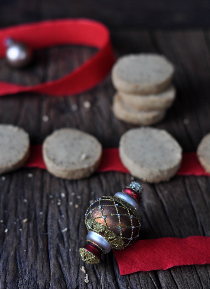 gluten free Heidesand, traditional German cookies for Christmas