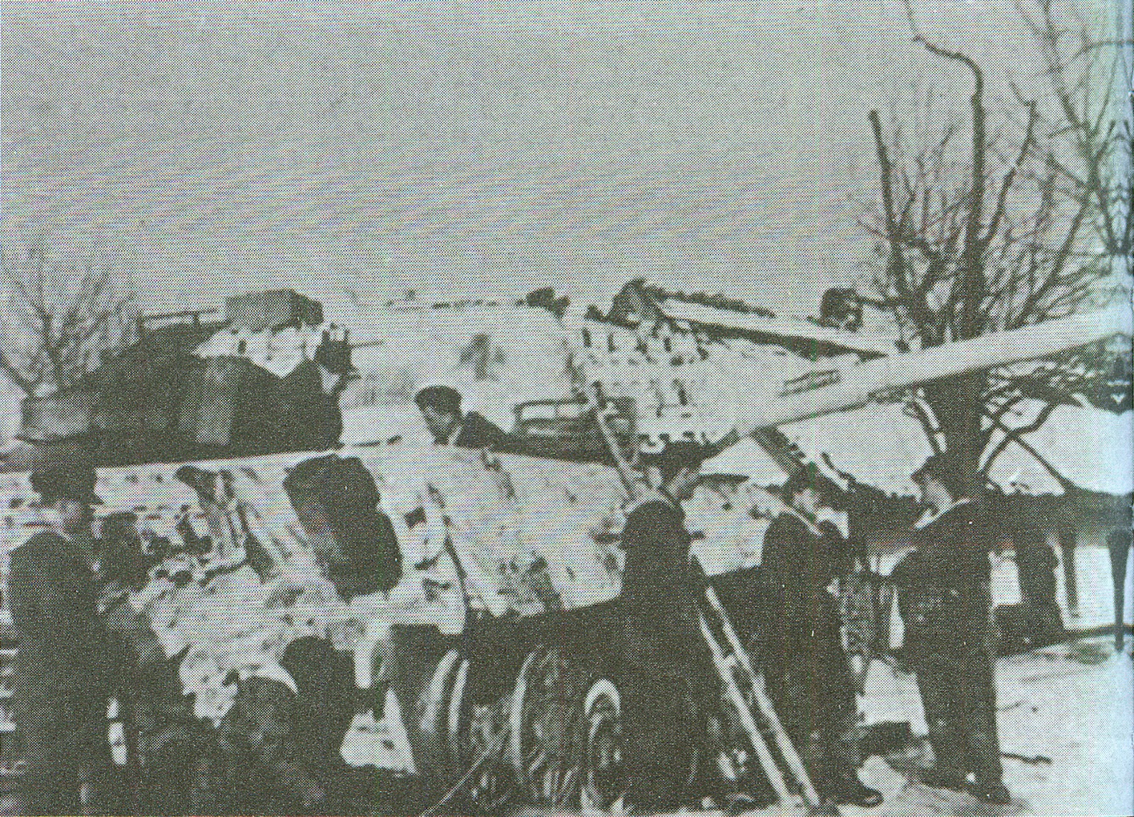 ModellbauHauptquartier Der Königstiger Die Recherche