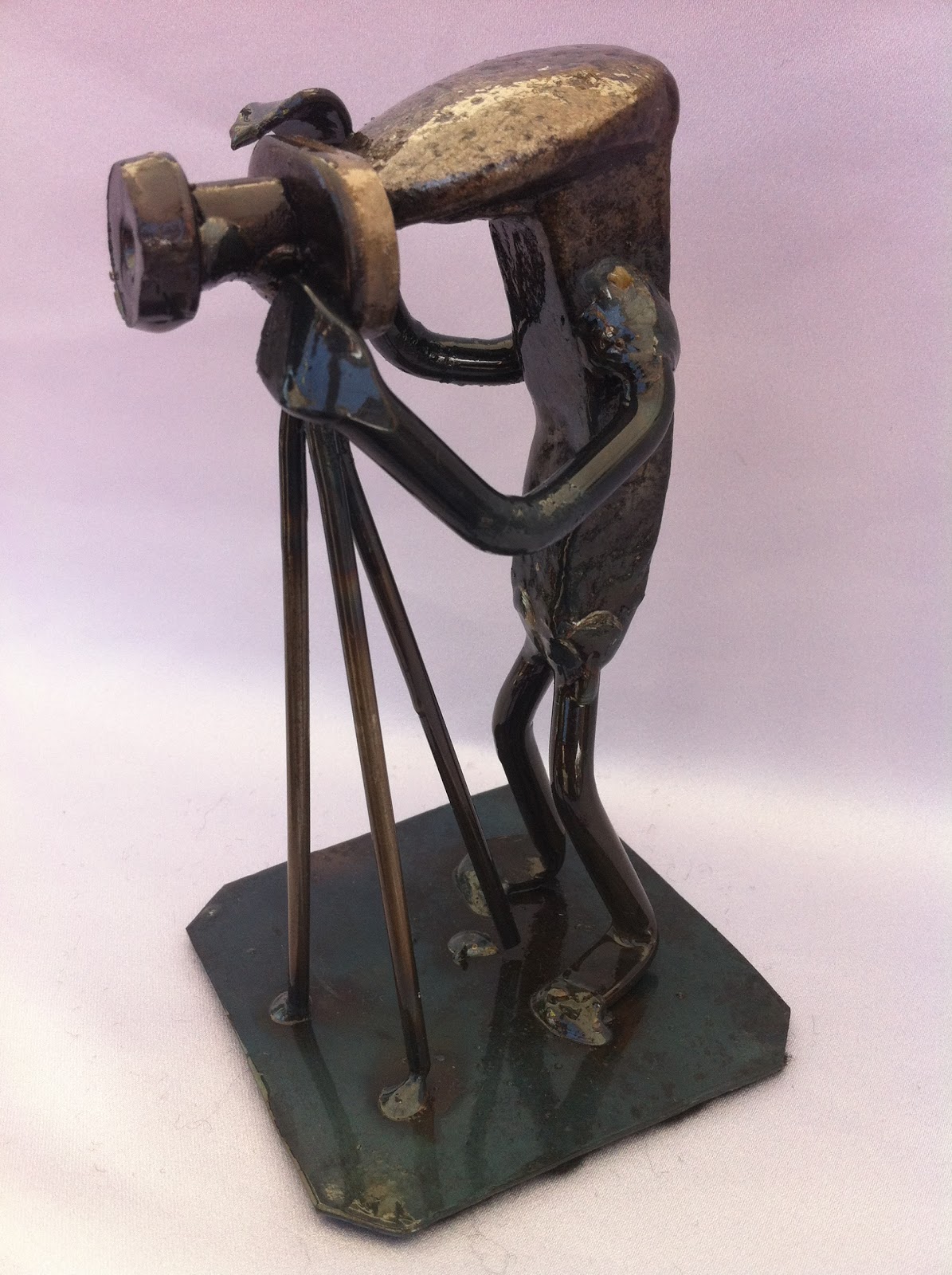 Fruitless Pursuits Metal Ish Mondays E T And Yoda Metalwork Statues