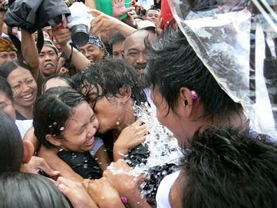 Omed Omedan | Cultures of Denpasar | Learn and recognize about Cultures