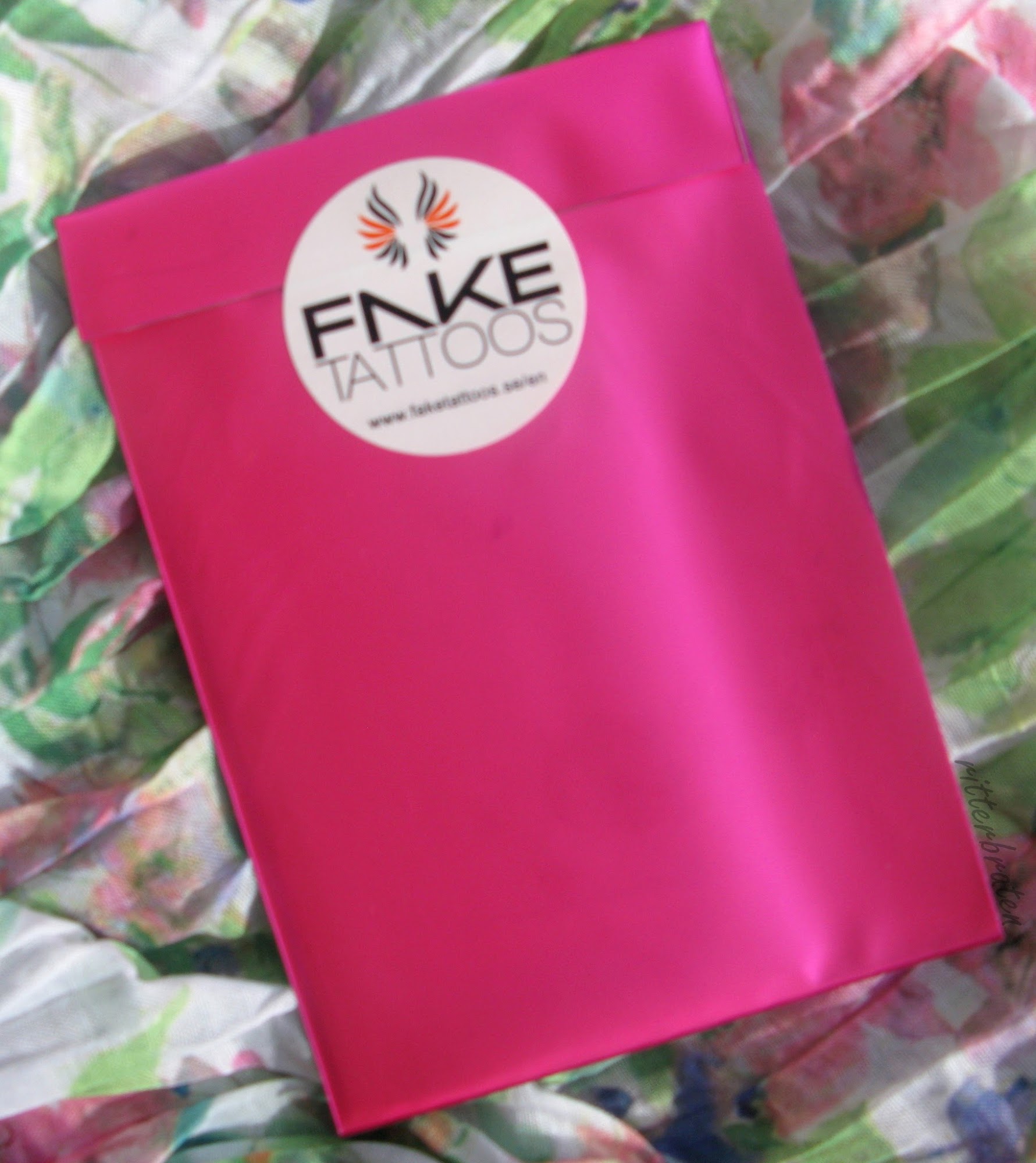 Das Experiment Fake Tattoos Review