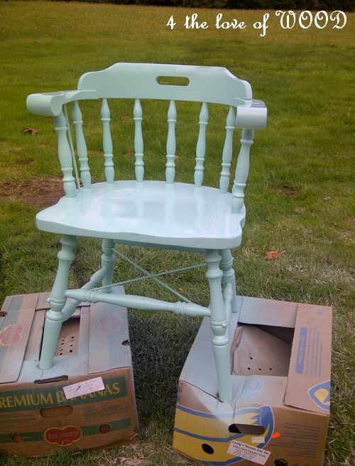 4 the love of wood SPRAY PAINTING A WOOD CHAIR turquoise wood chair