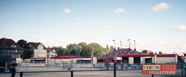 vue générale du Circus Fliegenpilz 1995