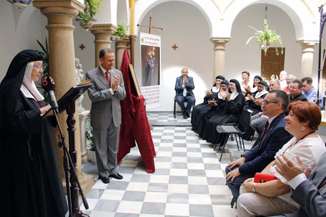 Las Monjas Agustinas Recoletas recibieron la Medalla de Oro de la