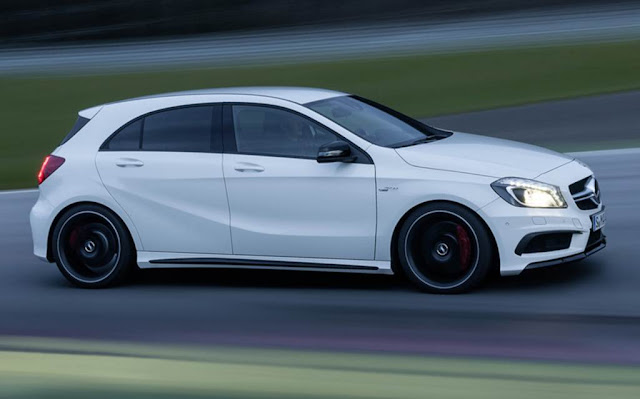 2014 Mercedes-Benz A45 AMG