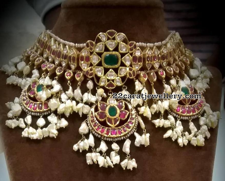 Kundan Choker with Guttapusalu - Jewellery Designs