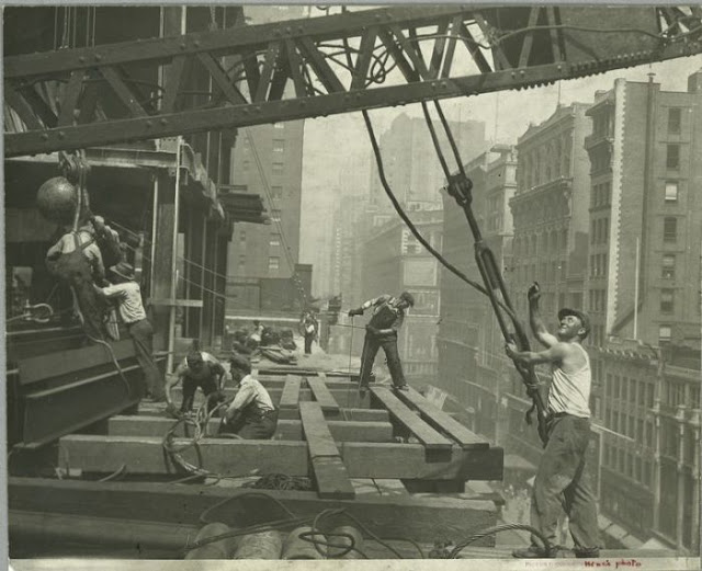 Que Colgados 10 FOTOS DE COMO SE CONSTRUYO EL EMPIRE STATE Que Colgados 10 FOTOS DE COMO SE CONSTRUYO EL EMPIRE STATE