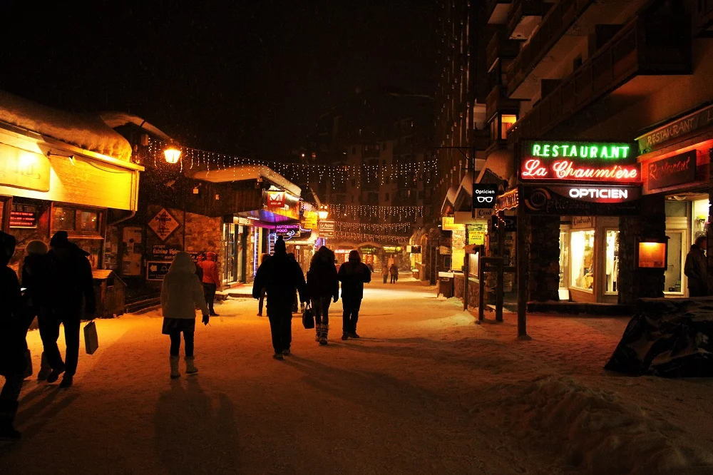 Val Thorens at night - ski holiday in the French Alps - travel blog