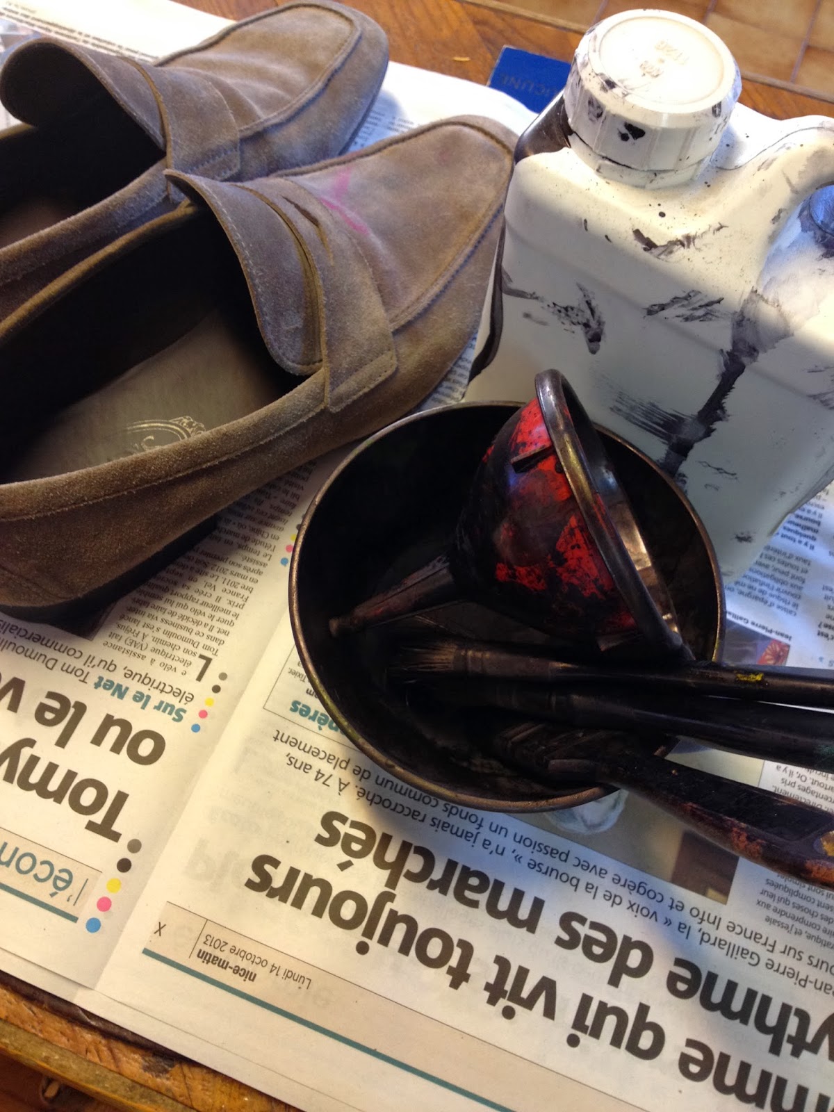 cordonnerie maroquinerie bagagerie sellerie Comment teindre des chaussures en " Daim " Veau