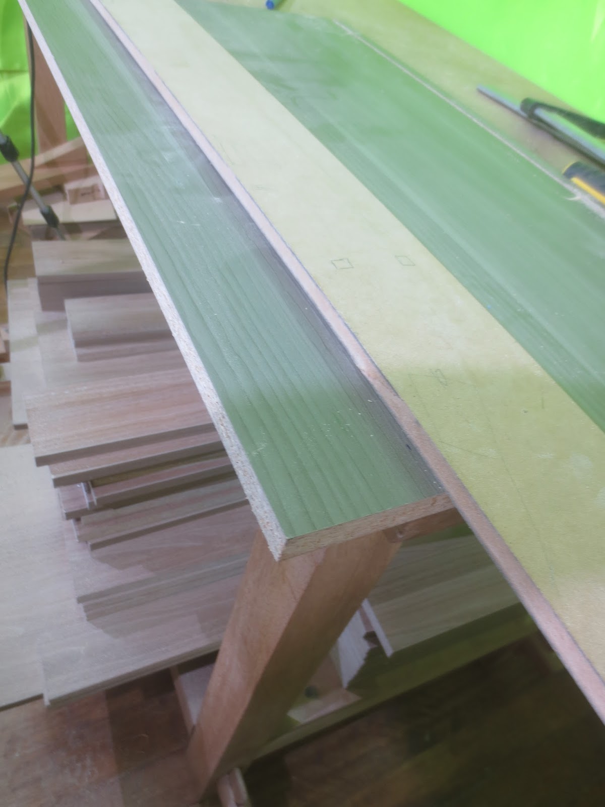 Decoraciones Manualidades En Madera: Como Hacer Ranuras En La MELAMINA