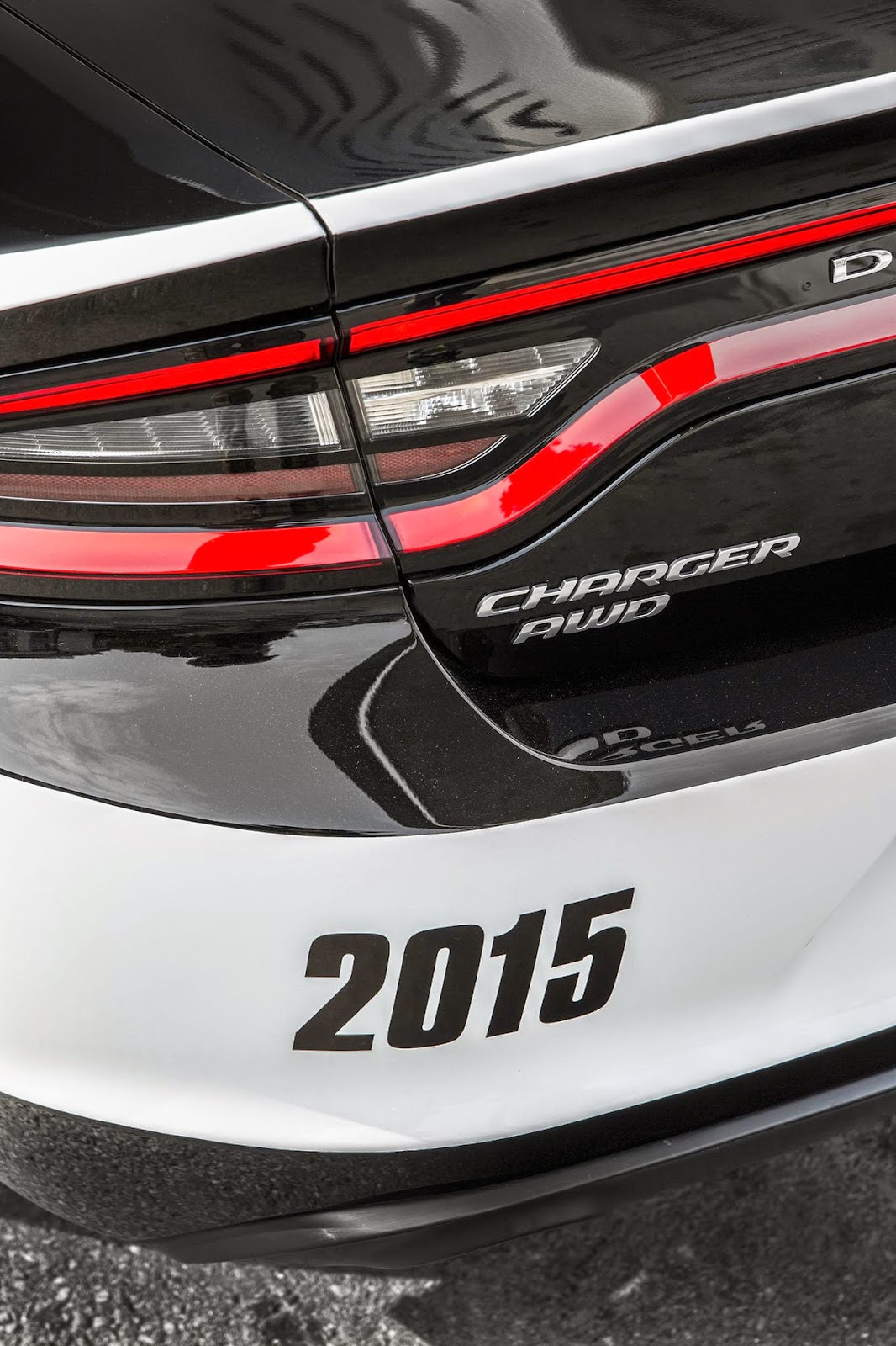 Ultimate Cars - Test Drives & Car Reviews: Dodge Charger Pursuit 2015,  listo para proteger las calles