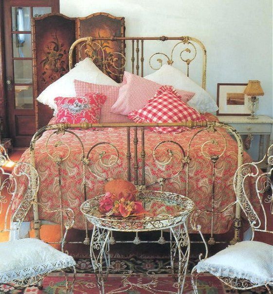 Wrought Iron Beds, Bedsteads and Bed Heads with Durable Bearings Lady