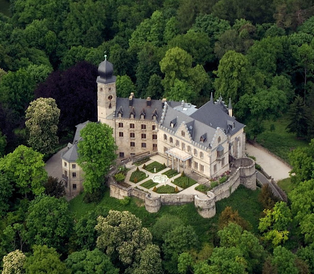 Résultat de recherche d'images pour "château de callenberg"