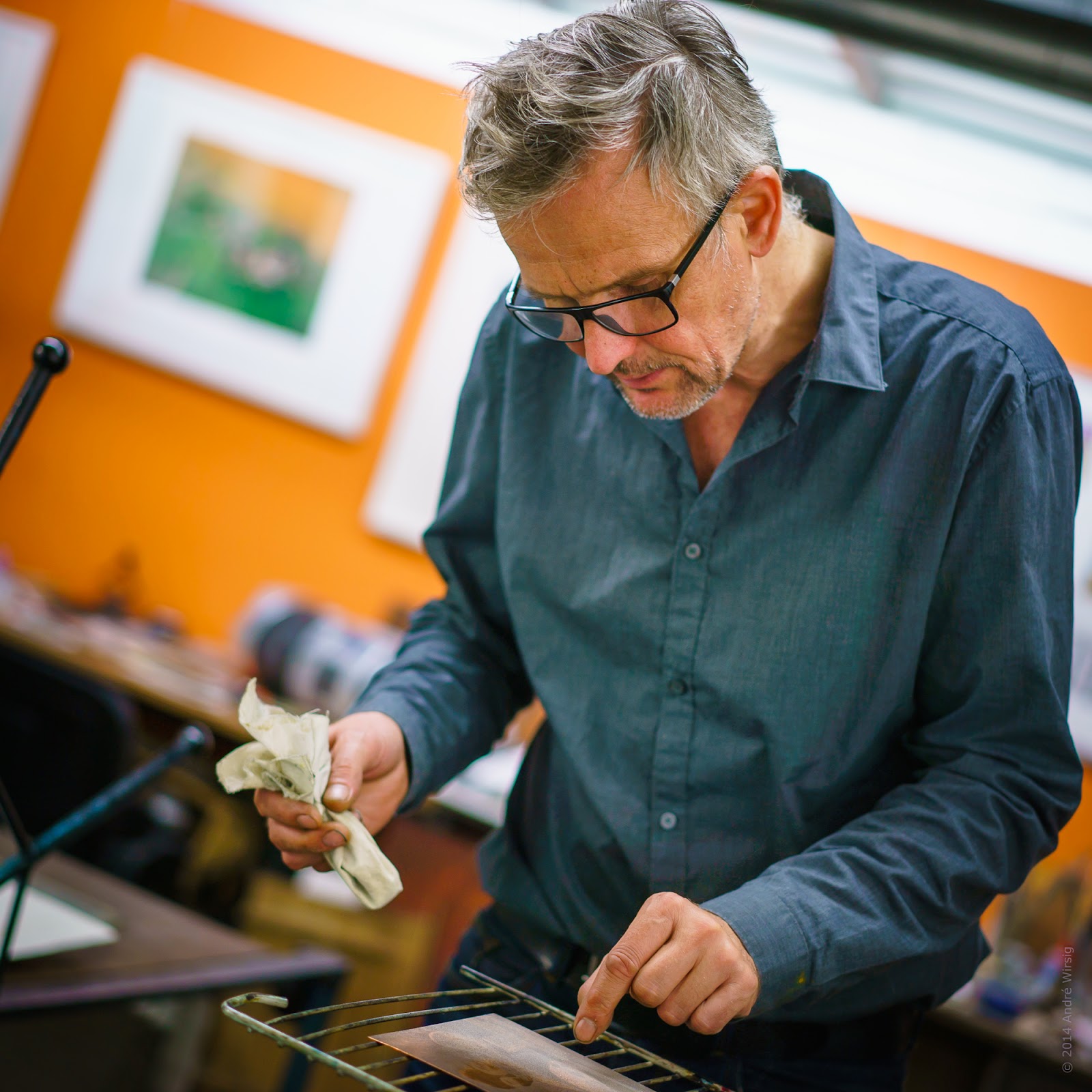 Retzlaff in seinem Atelier Oberlicht.