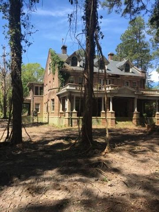 Sweet House Dreams Save Me Page Mansion, 1913 Brick Colonial Mansion