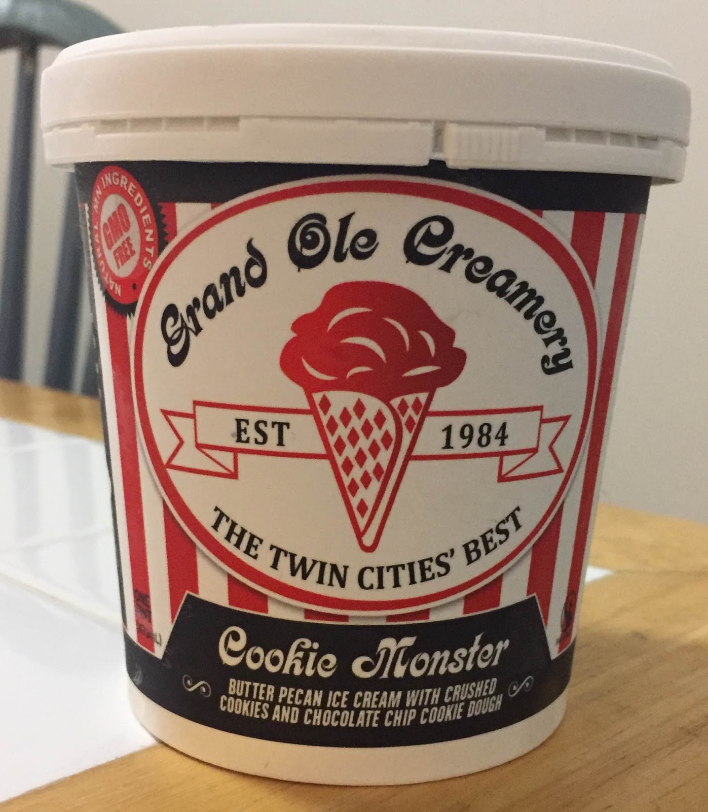 NEW Ice Cream Truck Cookie Jar I scream for Summer Target canister