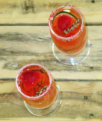 Martini Rosso Tonica e Especiarias