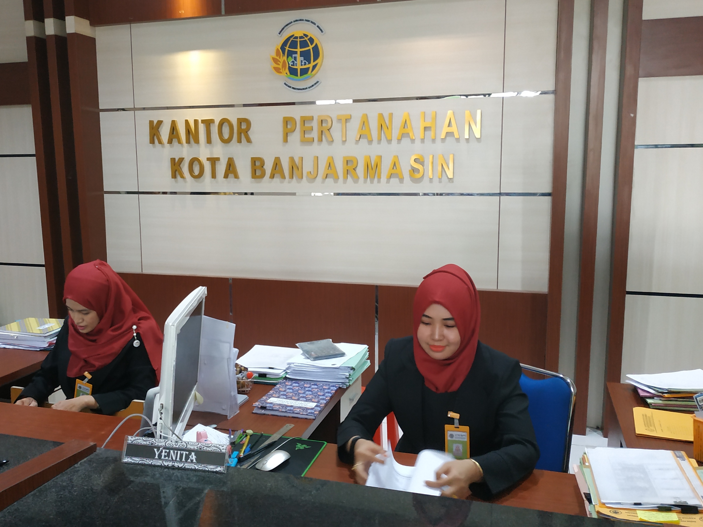 Badan-Pertanahan-Nasional-Kota-Banjarmasin-Front_Office.jpeg (2400Ã1800)