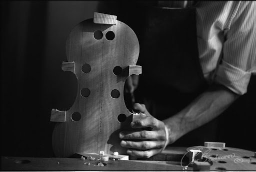 2つのヴァイオリン バディアロフヴァイオリン制作者