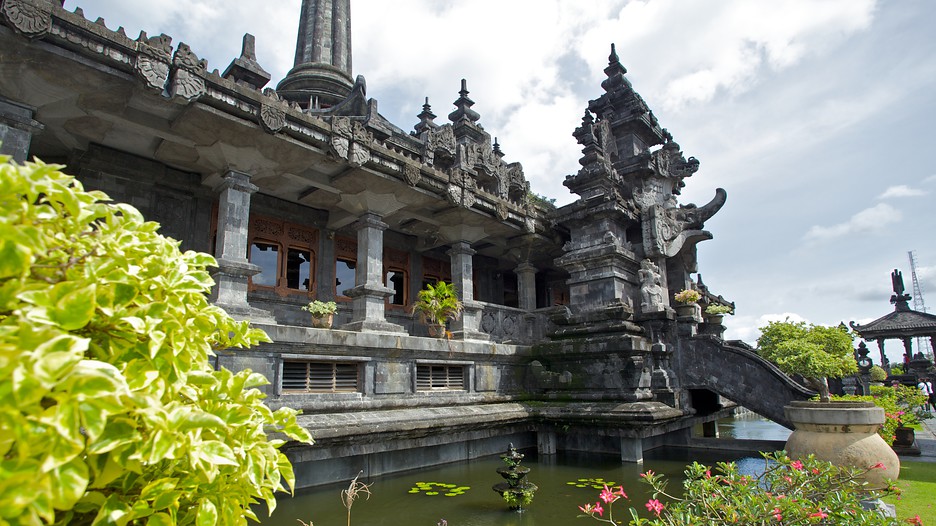 Monumen Bajra Sandhi, +62 822-333-633-99, Travel Malang ...