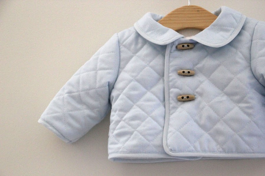 diy tutorial patrones gratis abrigo bebe ropa costura. blog diy